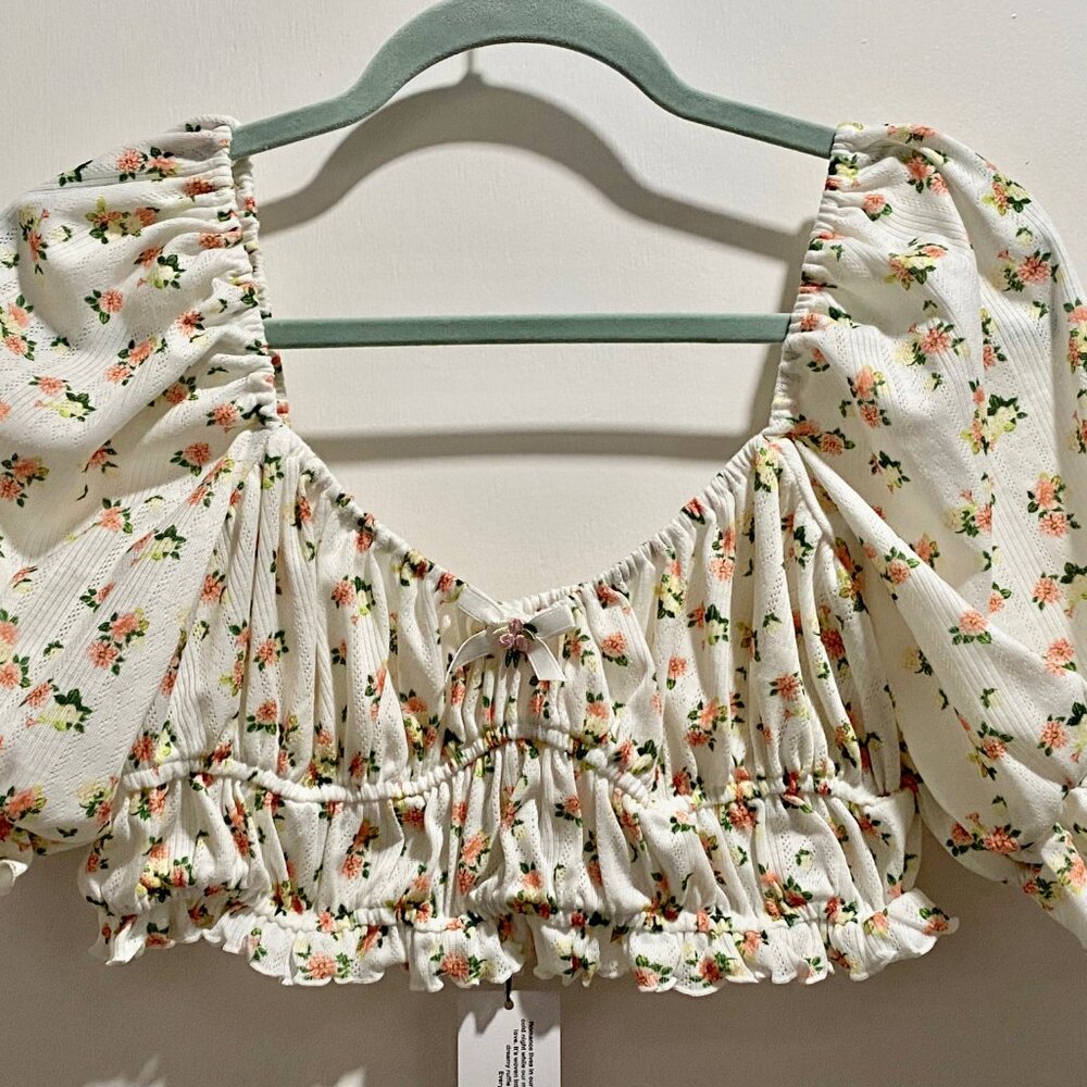 For Love & Lemons Boho Coquette Ditsy Floral Coastal Cottage Crop Smocked Top S